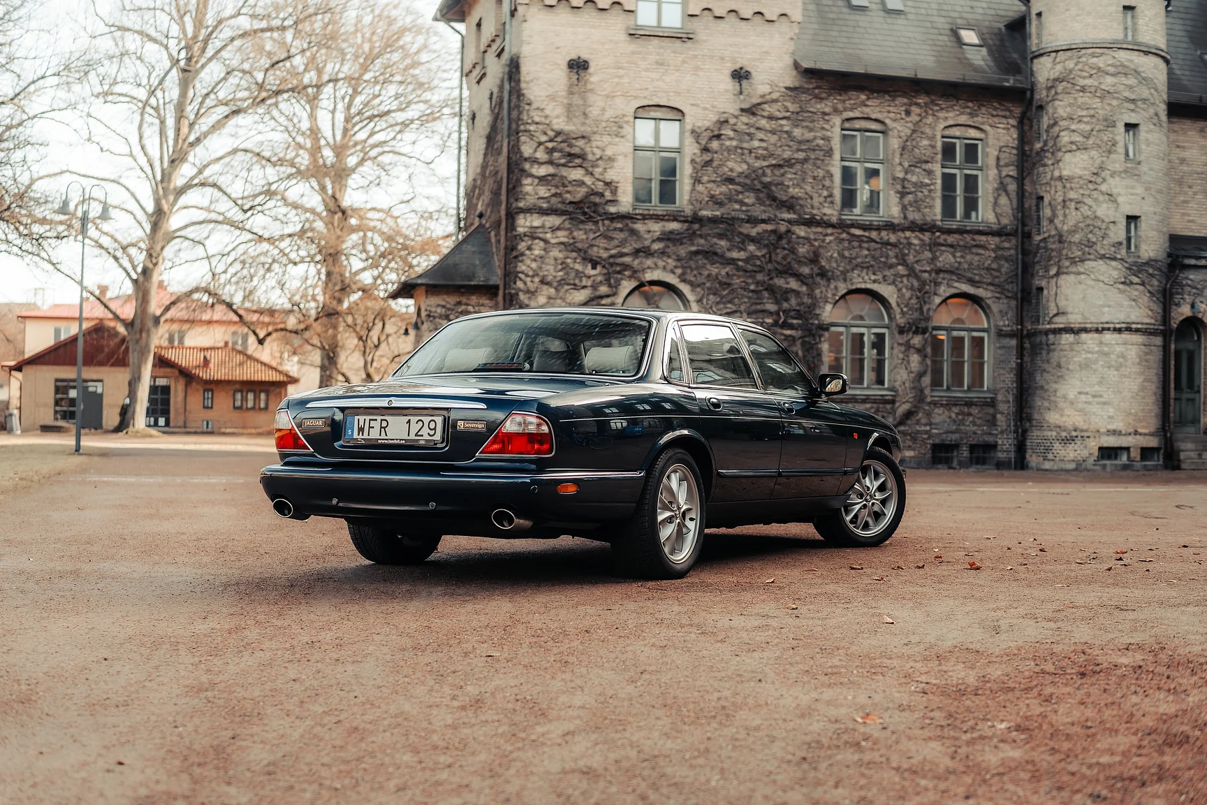 Exterior image of 2001 Jaguar  Xj 4,0 Sovereign (5)