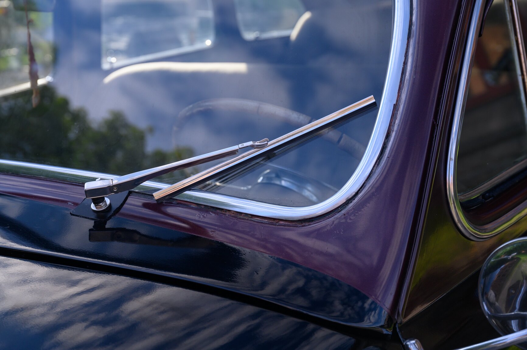 Exterior image of 1941 Cadillac Model Sixty-One Fastback (81)