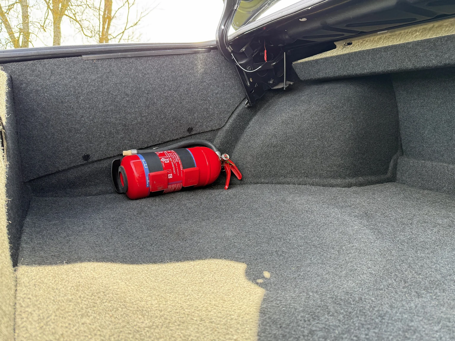 Interior image of 1985 BMW 635 CSiA (E24) (145)