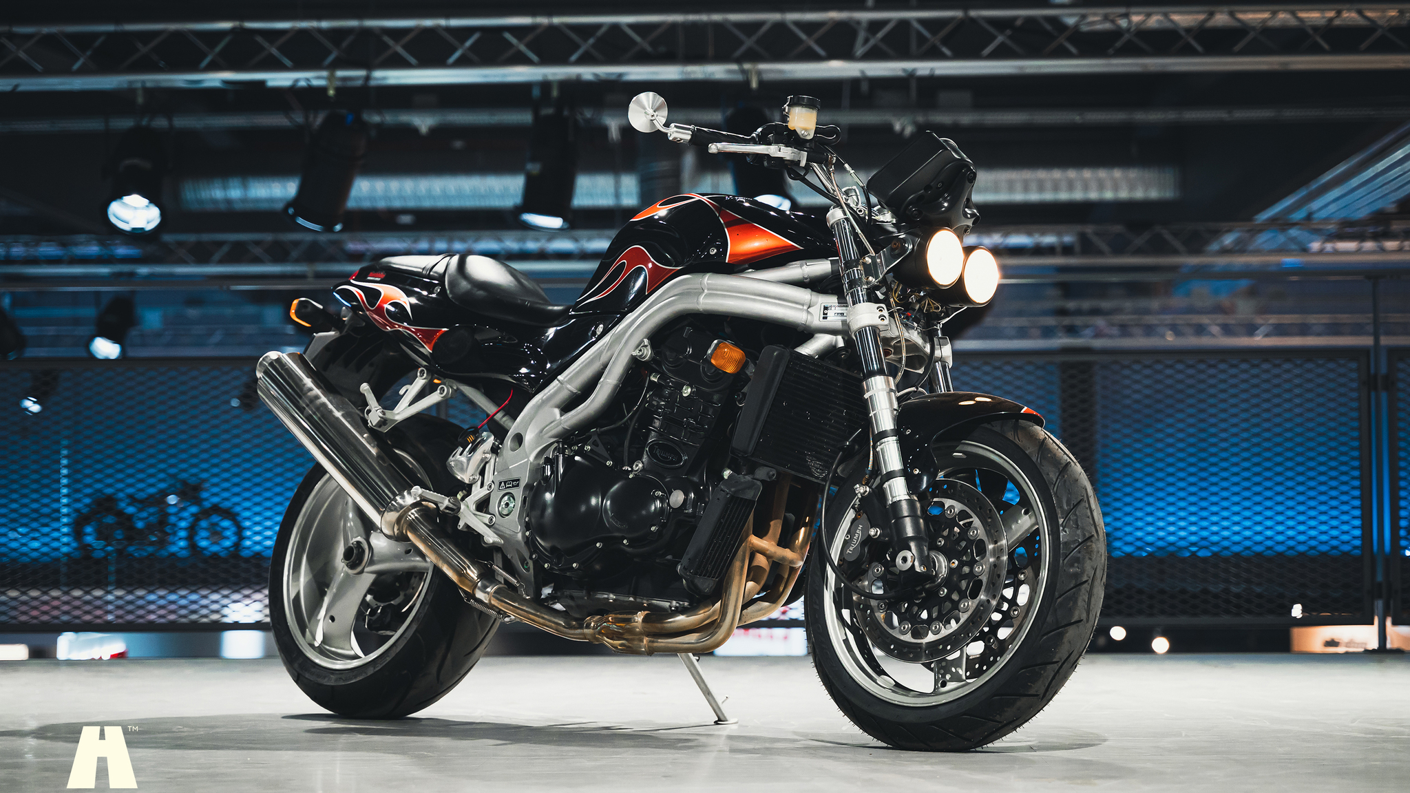 Exterior image of 2001 Triumph Speed Triple