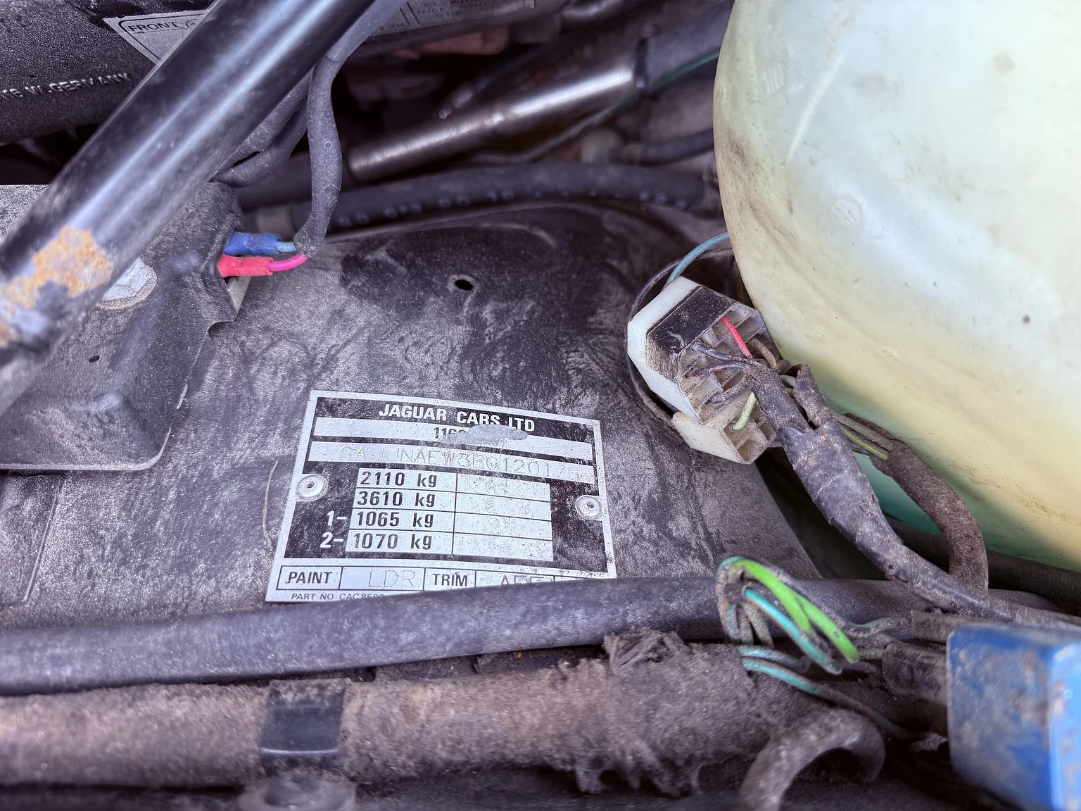 Image of 1985 Jaguar XJS HE mechanics (7)