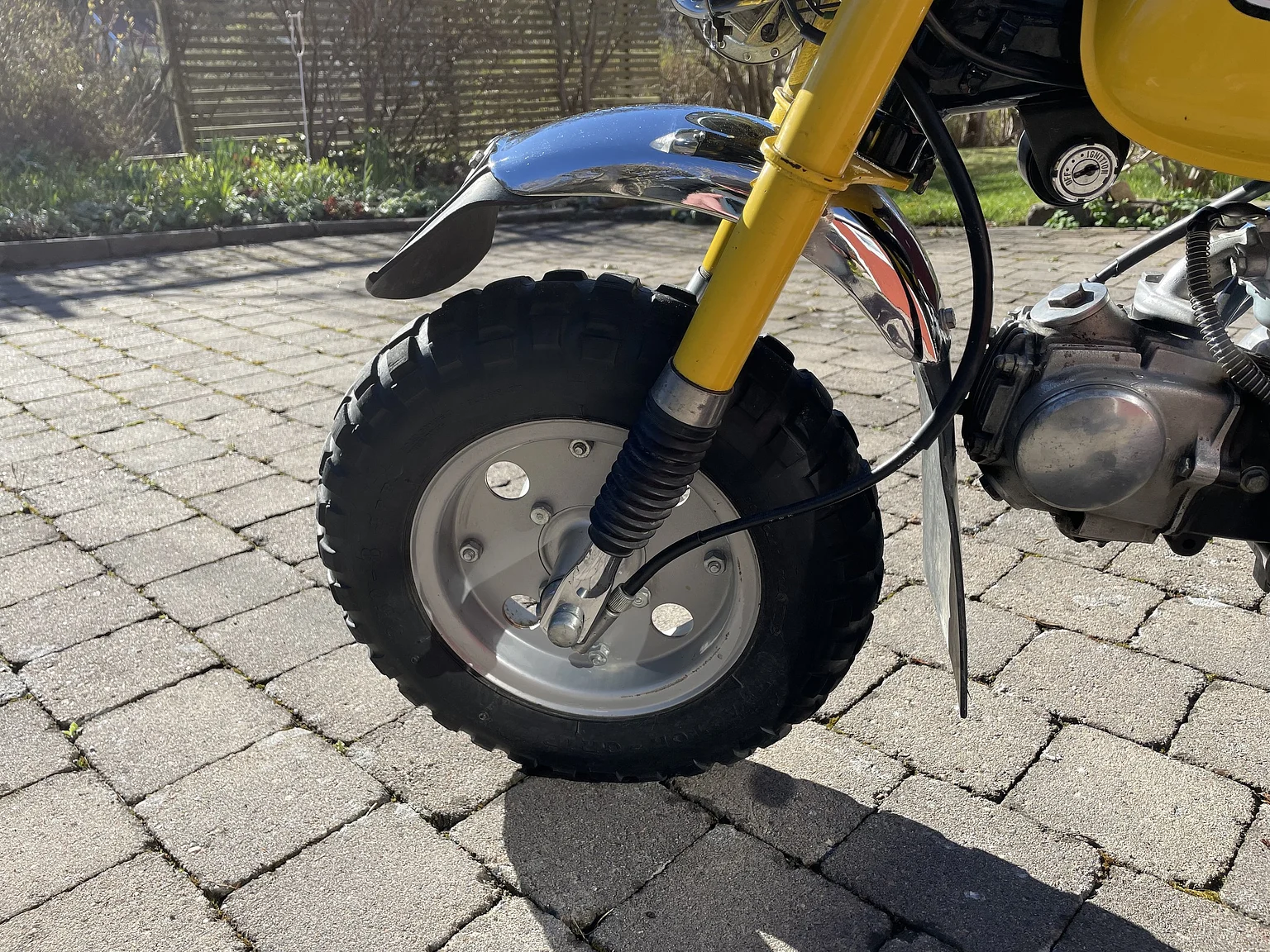 Exterior image of 1976 Honda Z 50 A (15)