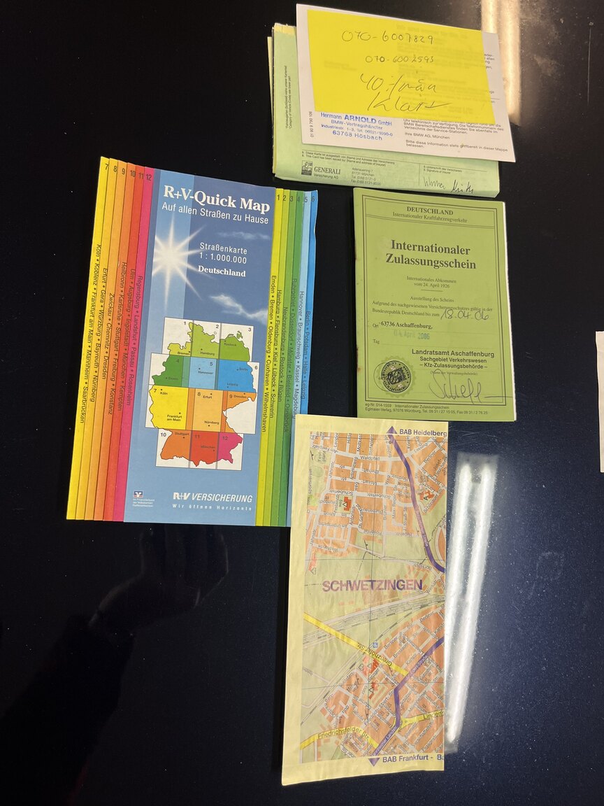 Dokumentation för 1996 BMW 750IA