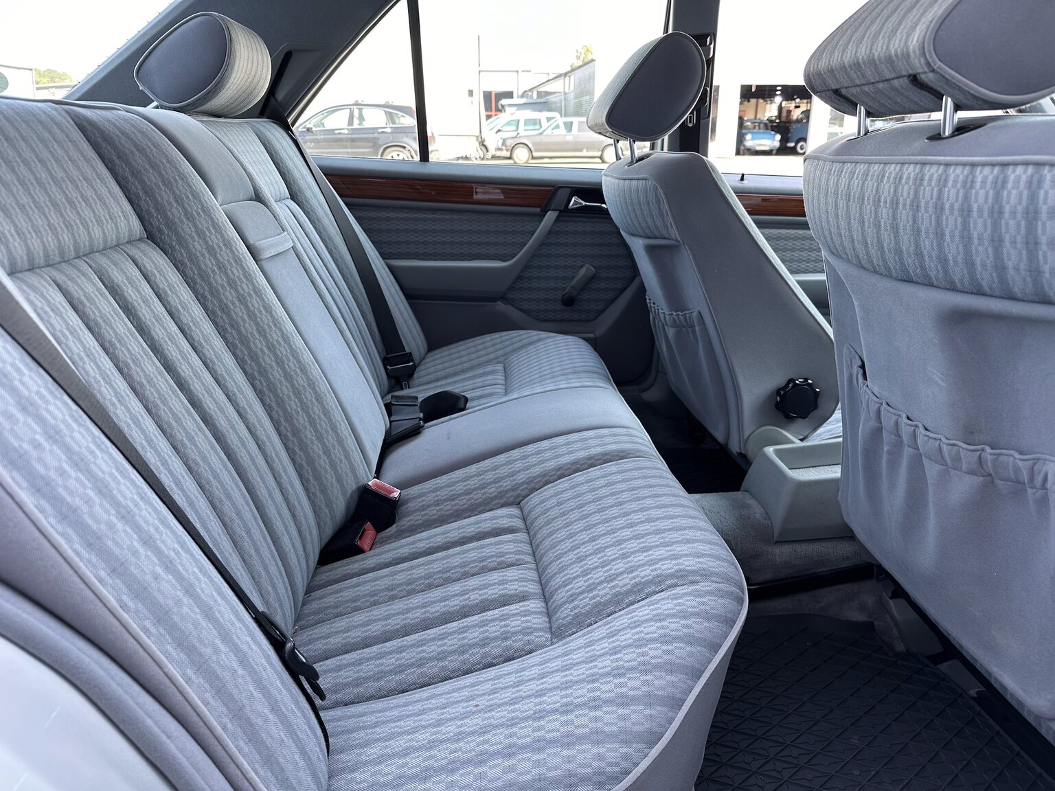 Interiörbild 1992 Mercedes-Benz 250D