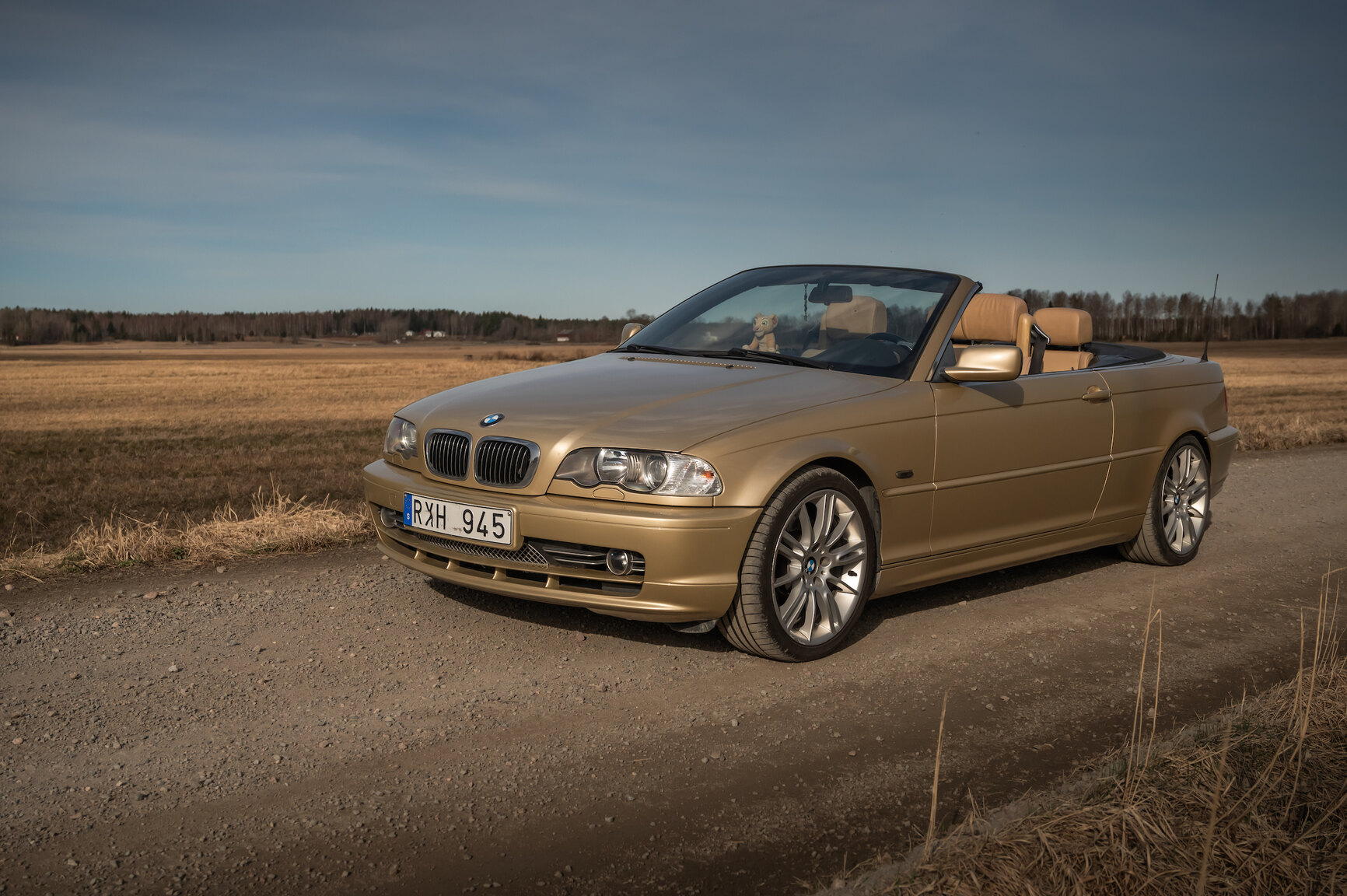 Exteriörbild på 2001 BMW 330Ci