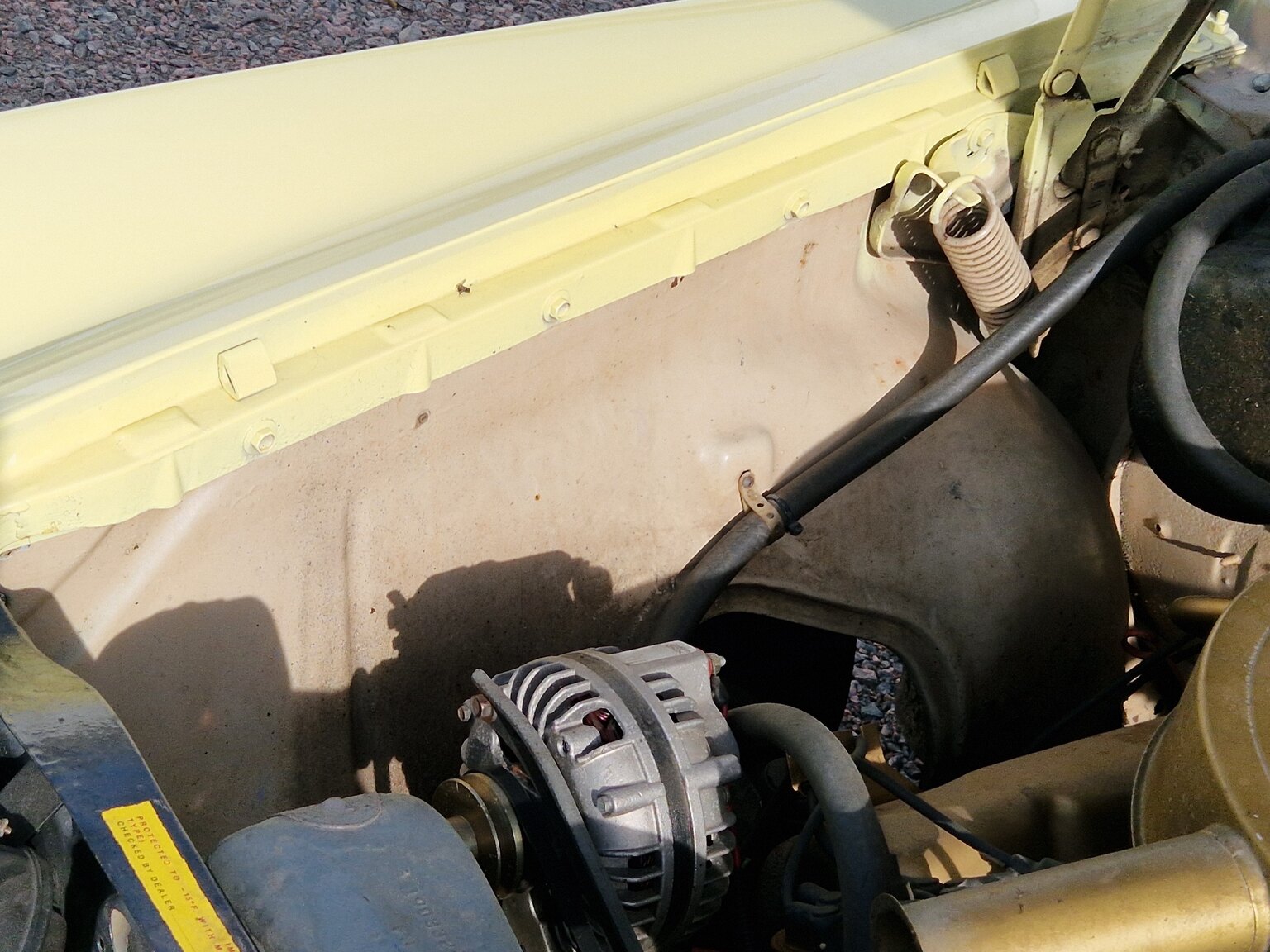 Image of 1961 Chrysler Windsor Coupé mechanics