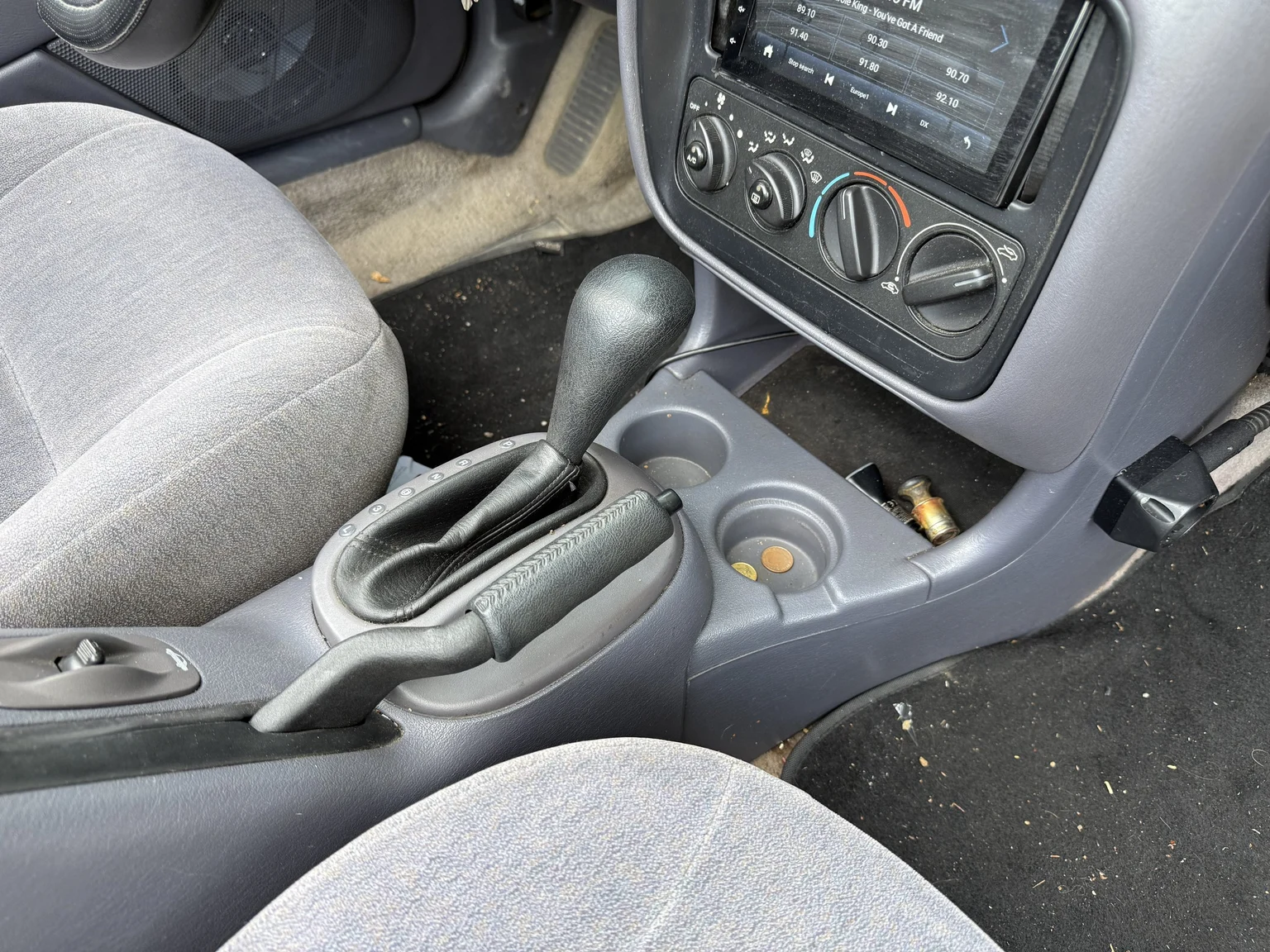Interior image of 1997 Chrysler Sebring Cabriolet (44)