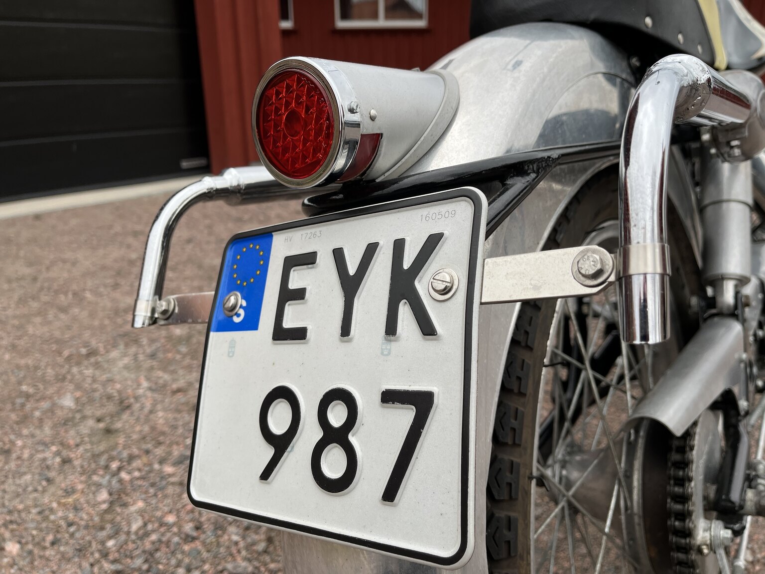 Exteriörbild på 1958 Husqvarna 283 "Guldpilen"