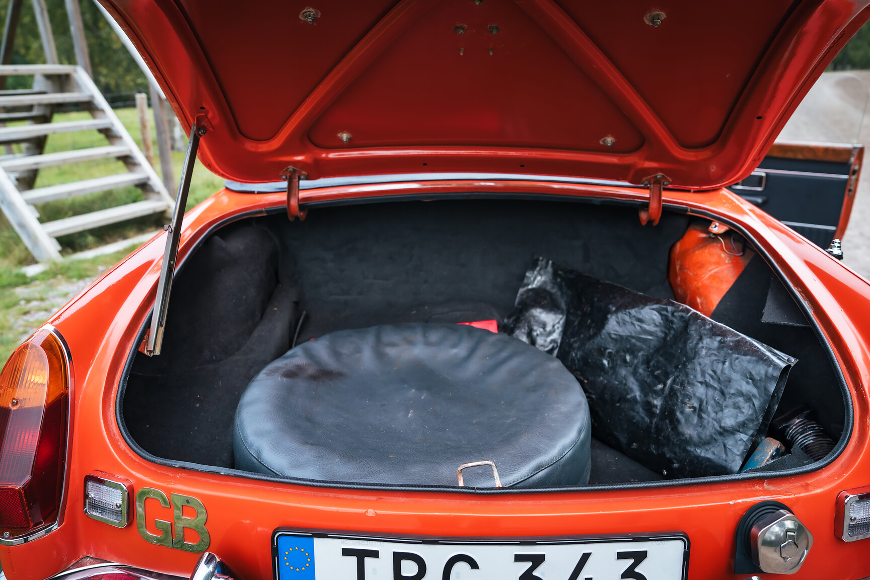 Innenraumfoto von 1973 MG MGB Roadster (46)