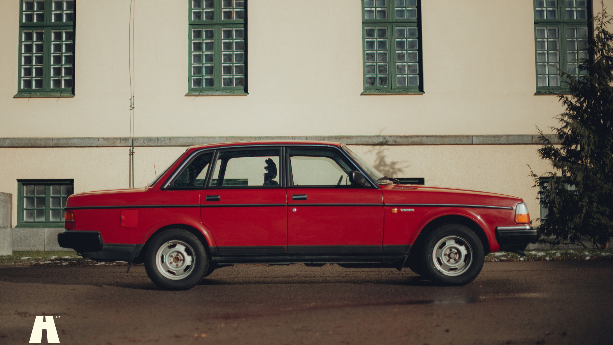 Exteriörbild på 1988 Volvo 240 GL (8)