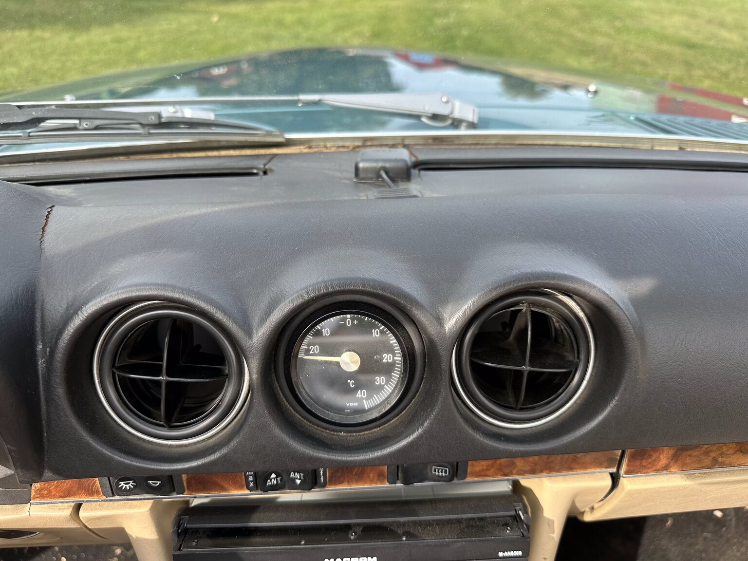 Interiörbild 1985 Mercedes-Benz 380 SL