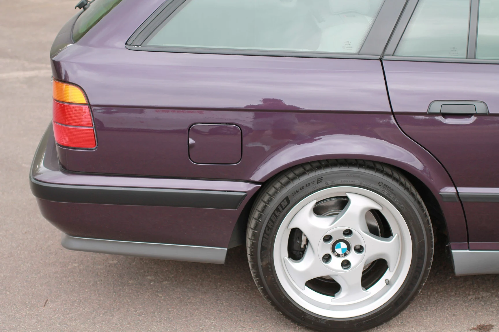 Aussenfoto 1993 BMW M5 Touring 3.8 Manual (46)