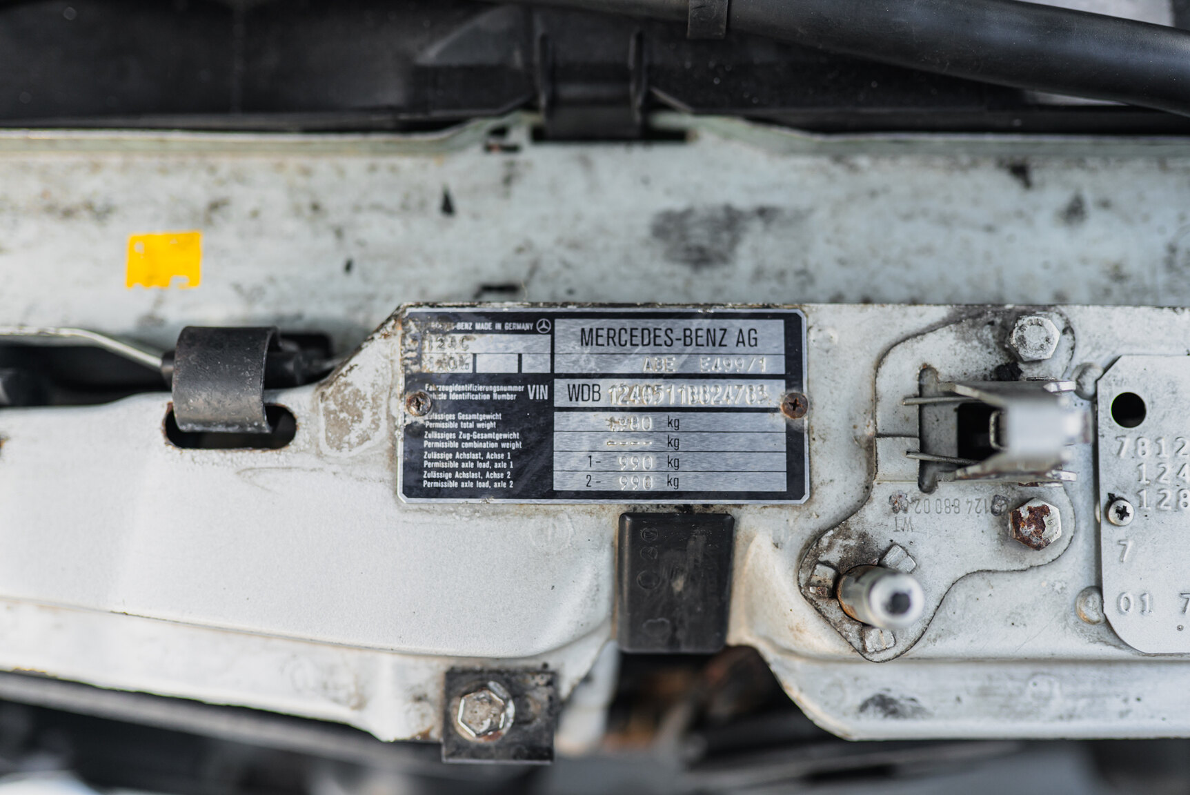 Image of 1992 Mercedes-Benz 300CE-24V mechanics