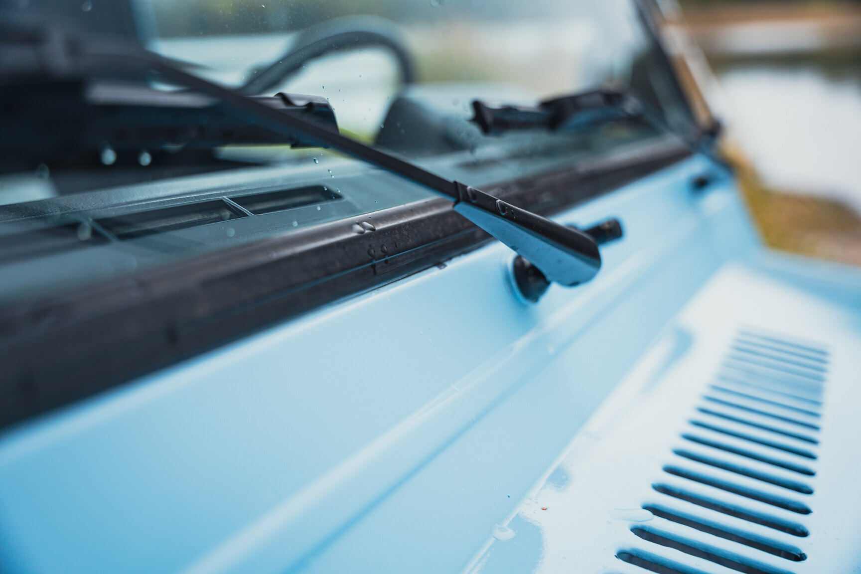 Exterior image of 1987 Suzuki SJ413 A-traktor