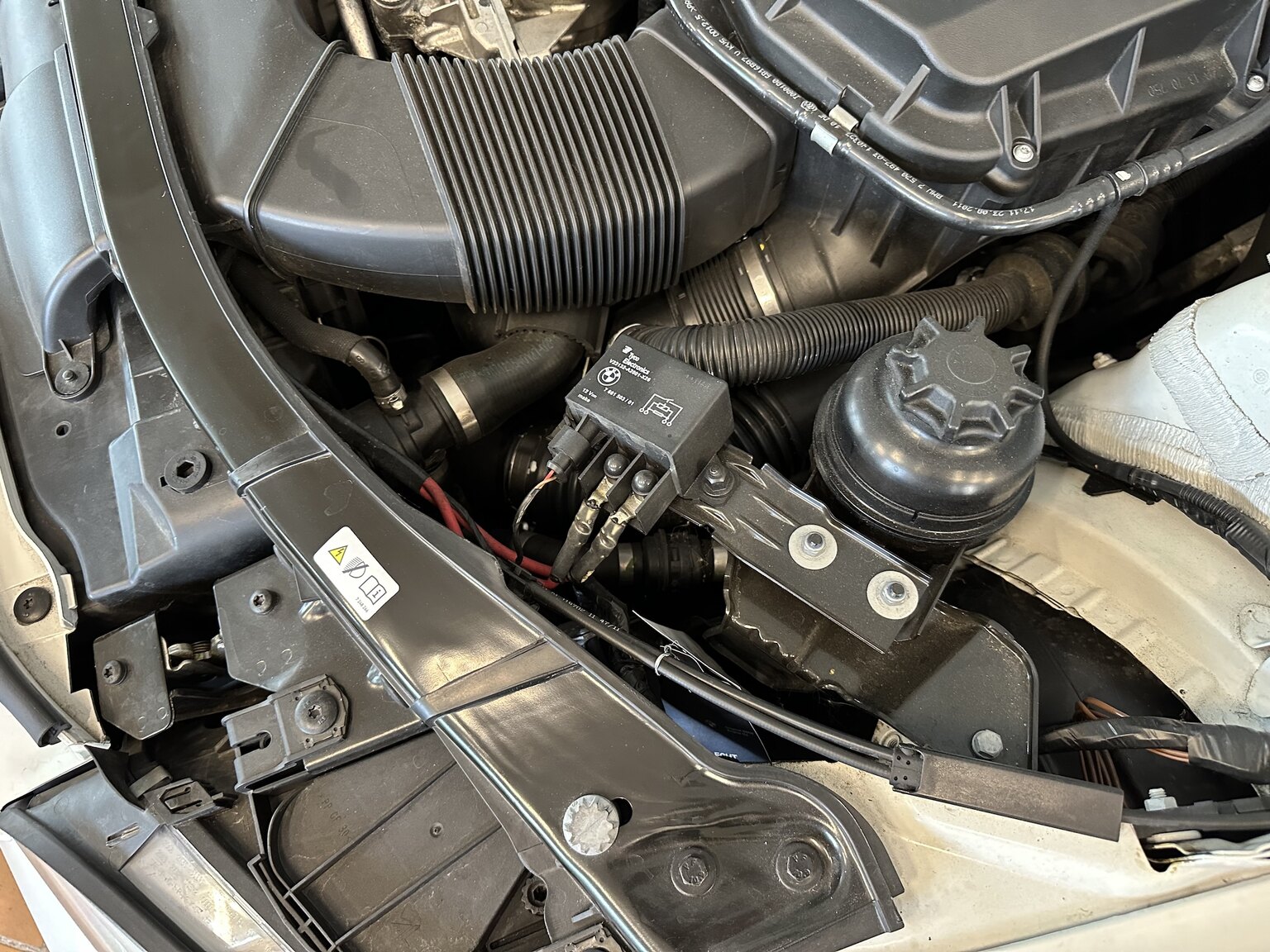 Image of 2012 ALPINA B3 GT3 Switch-Tronic mechanics