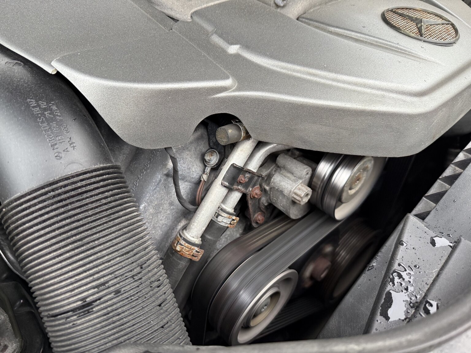 Image of 2005 Mercedes-Benz E 55 T AMG mechanics