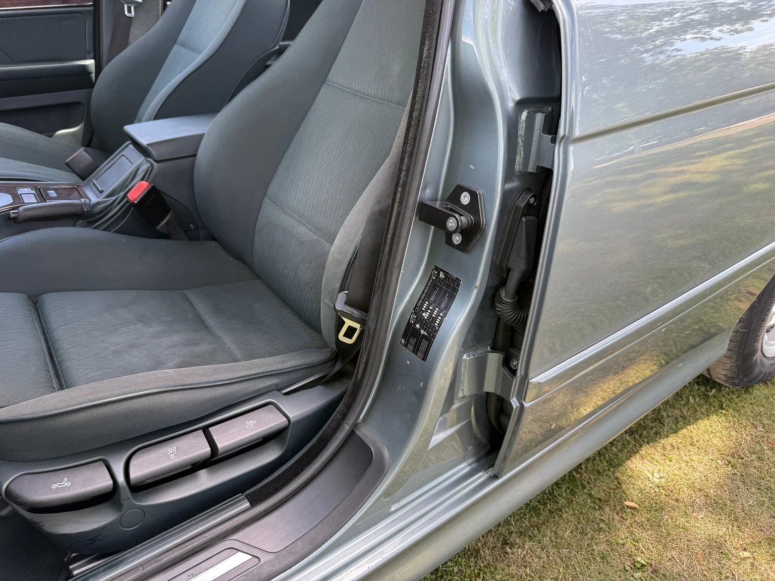 Interiörbild 2003 BMW 525d Sedan (15)