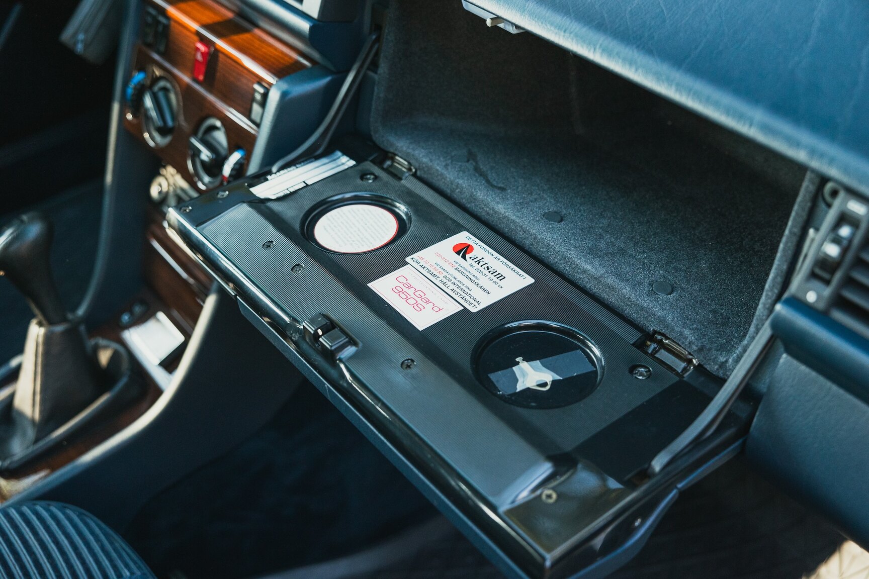 Interiörbild 1987 Mercedes-Benz 230E