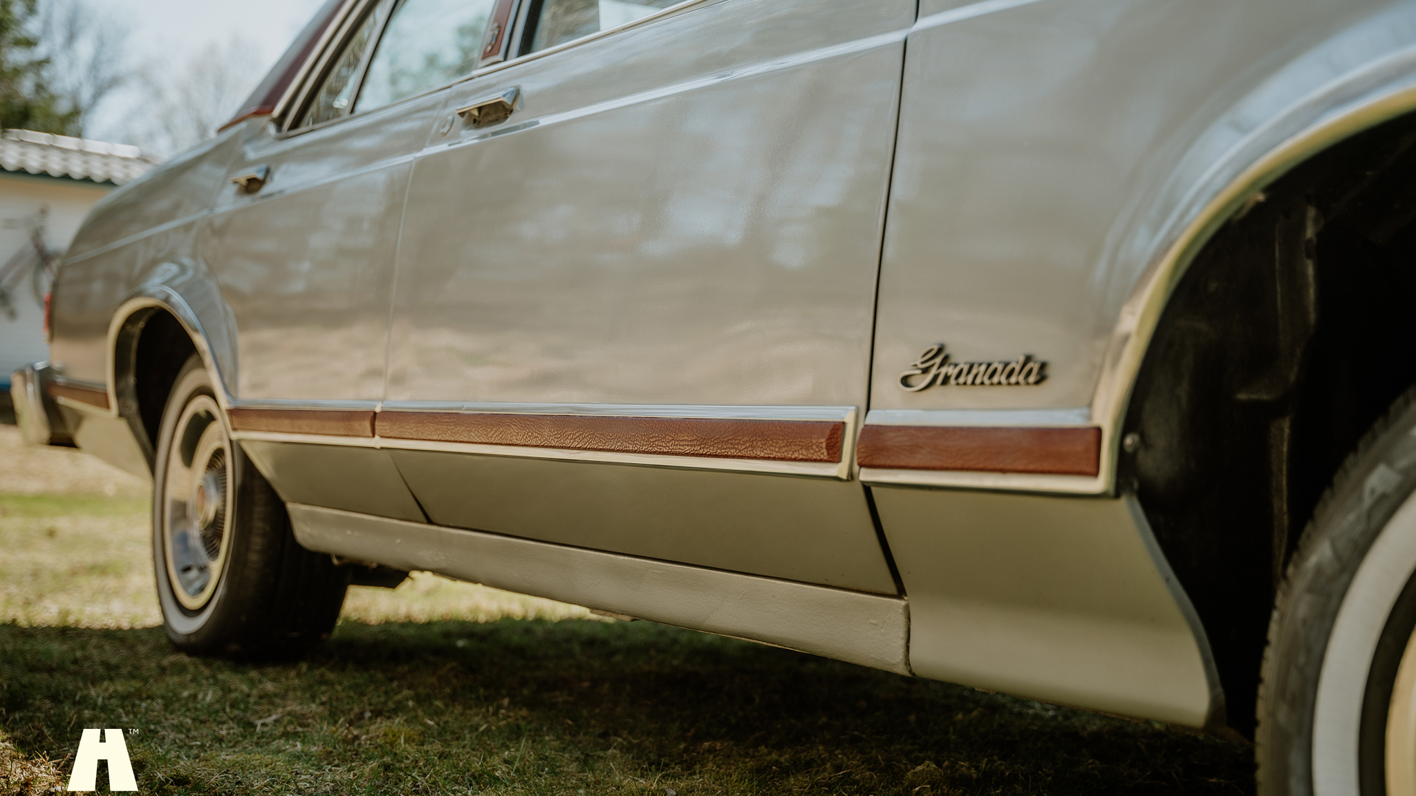 Exteriörbild på 1976 Ford Mercury Monarch Ghia (48)