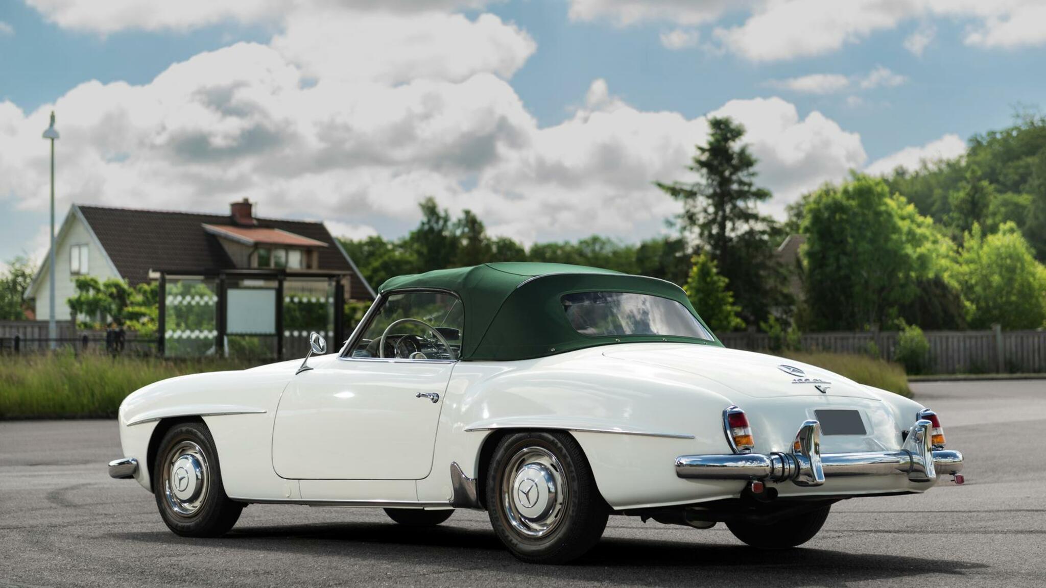 Aussenfoto 1956 Mercedes Benz 190 SL Roadster (11)