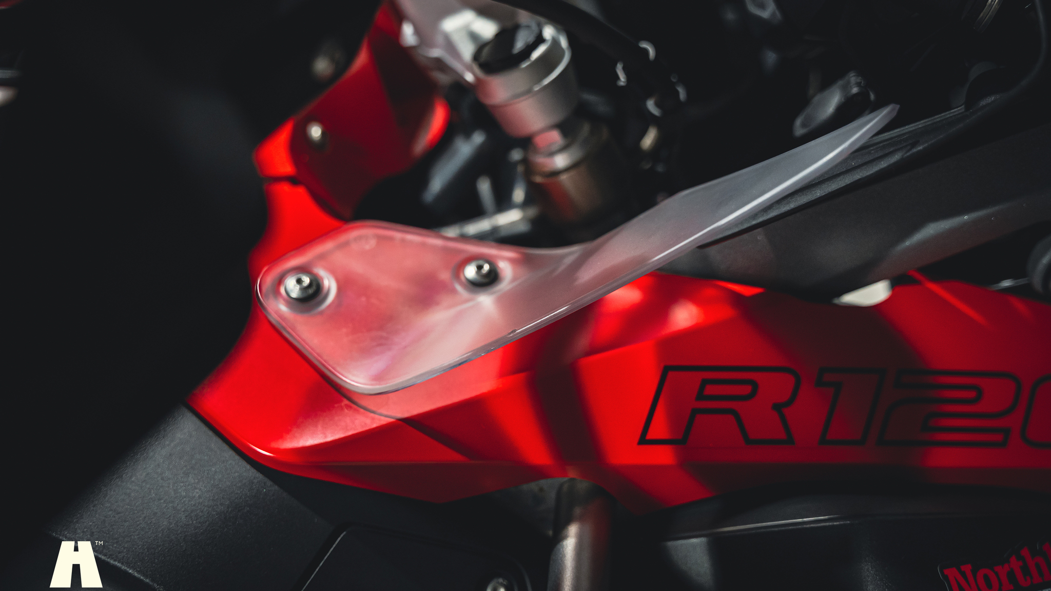 Exteriörbild på 2017 BMW R 1200 GSA (74)