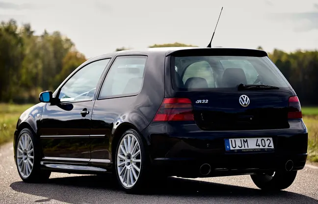 2003 Volkswagen Golf R32 – Exteriör