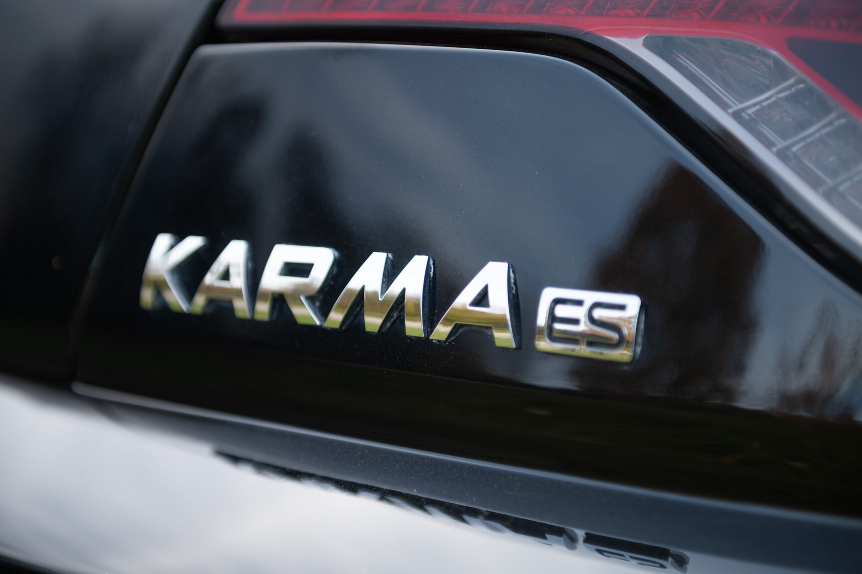 Exteriörbild på 2013 Fisker Karma ES