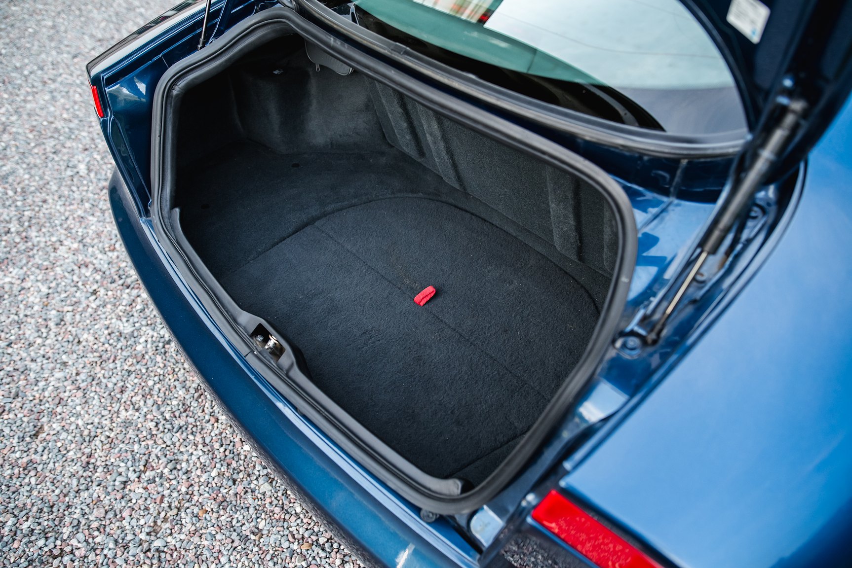 Interior image of 2000 Maserati 3200 GT