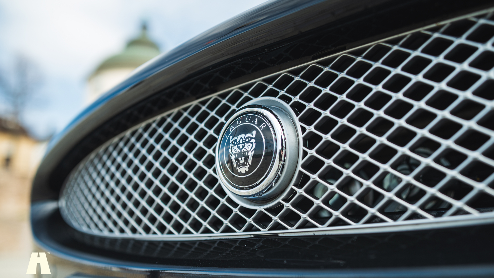 Exterior image of 2008 Jaguar XKR (27)