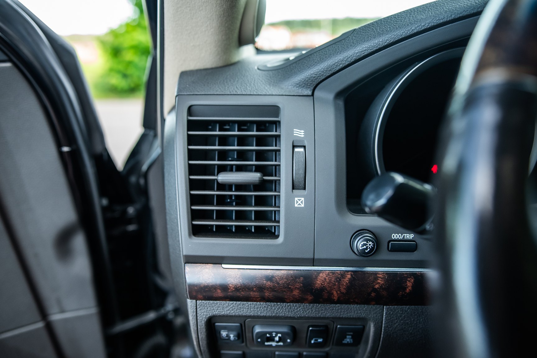 Interior image of 2008 Toyota Land Cruiser 4.5 4WD V8