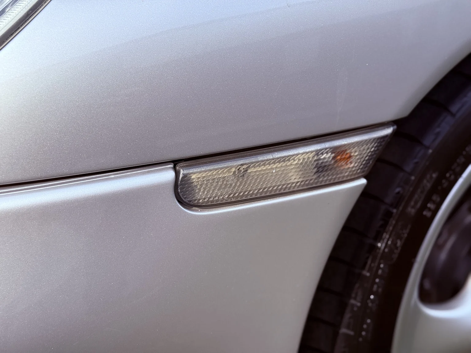 Exteriörbild på 2005 Porsche 996 Turbo S (53)