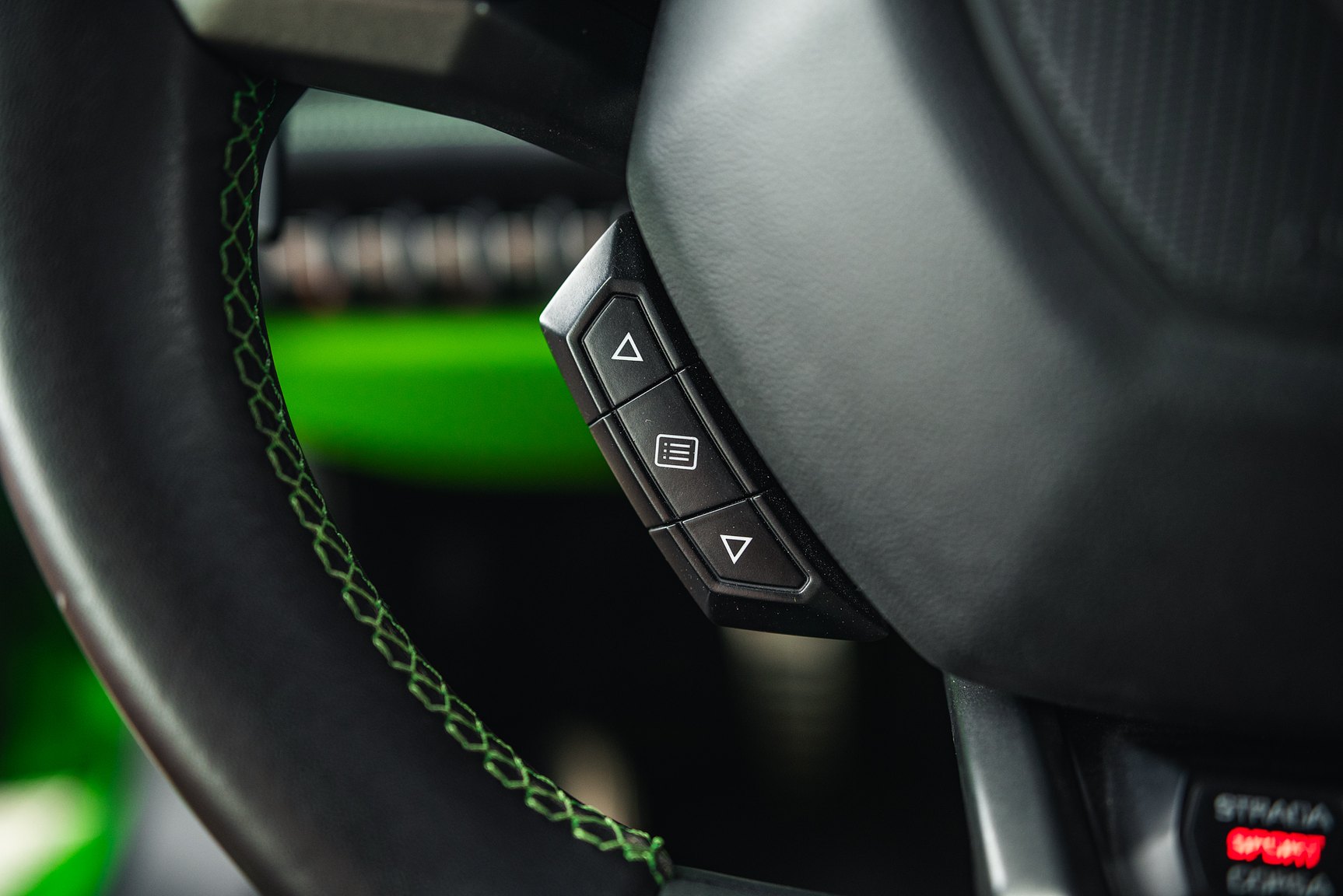 Innenraumfoto von 2016 Lamborghini Huracan LP-610-4