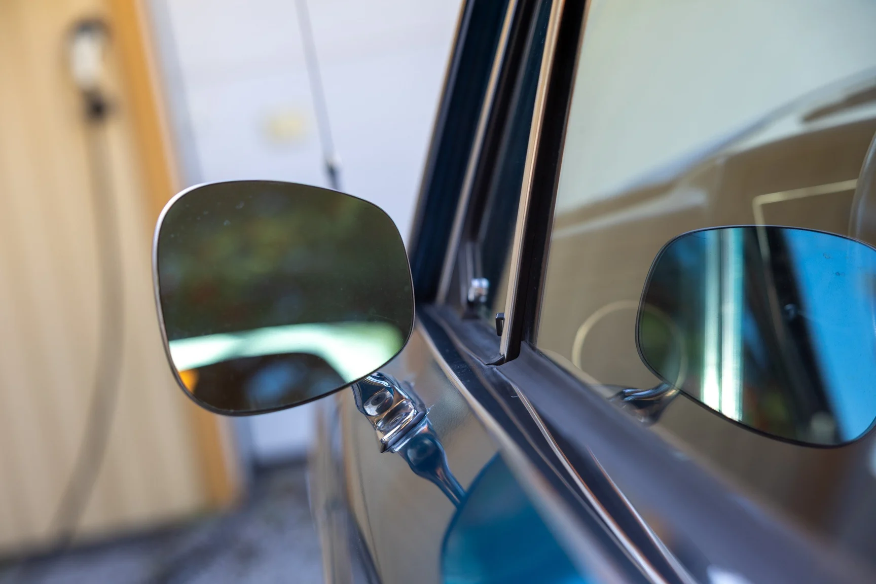 Aussenfoto 1973 Volvo 164E (52)