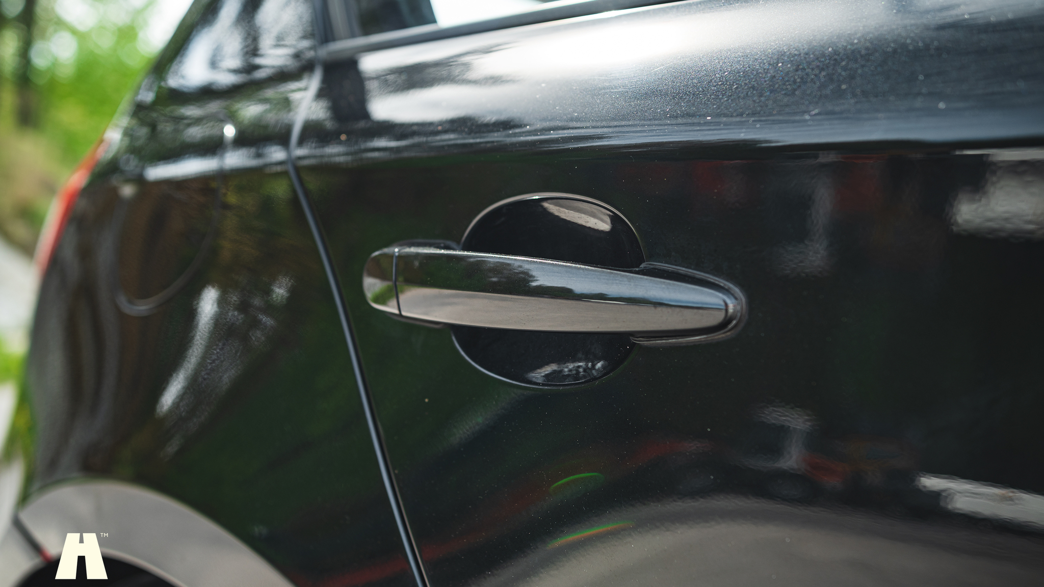 Exterior image of 2006 BMW 130 Trackday