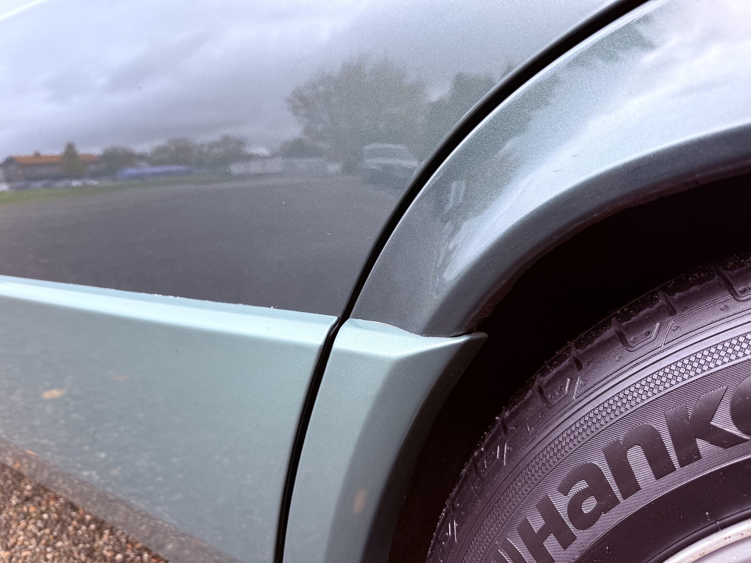 Exteriörbild på 1989 Mercedes-Benz 190 E