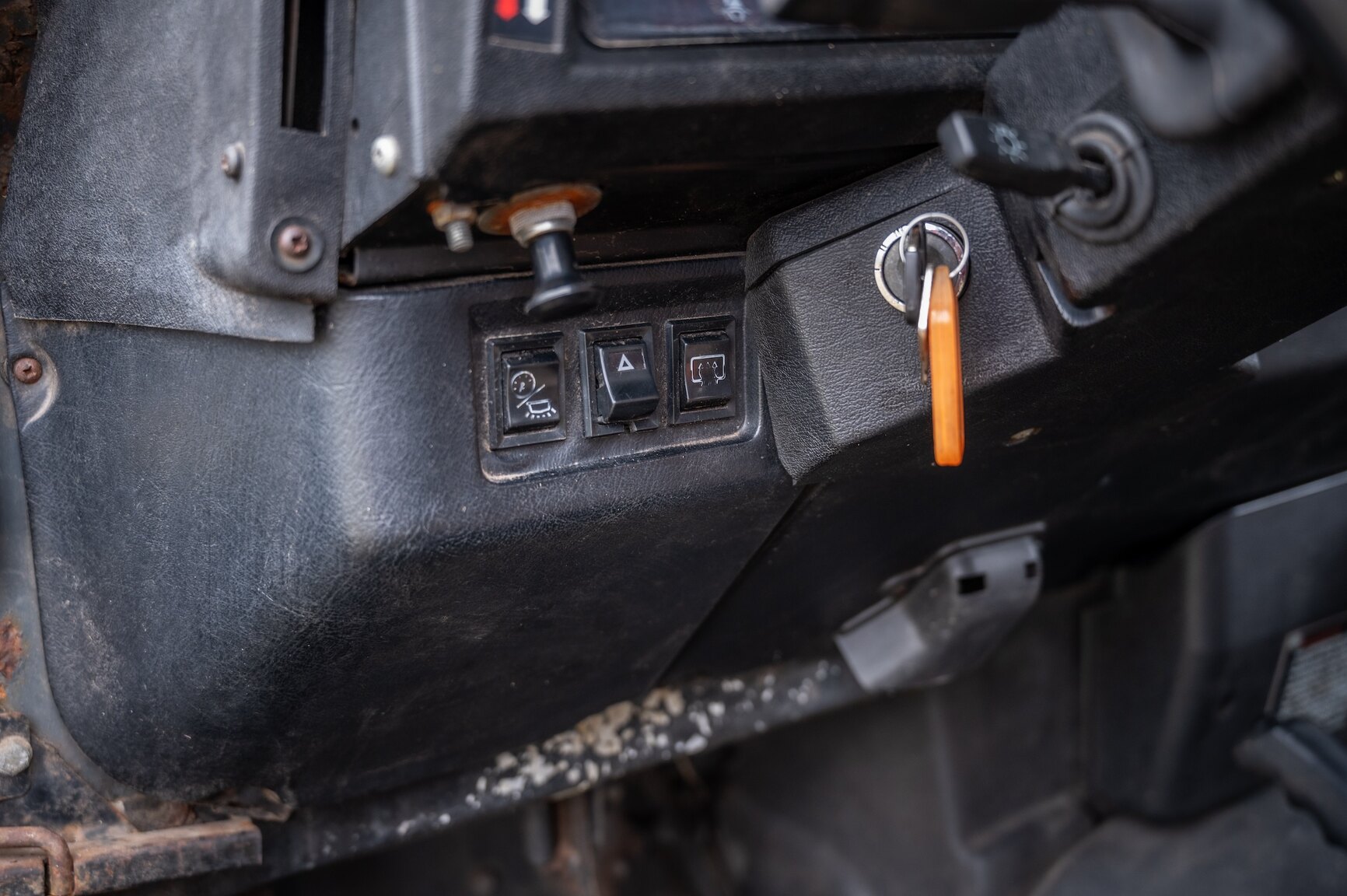 Innenraumfoto von 1986 Land Rover 90 2.5D