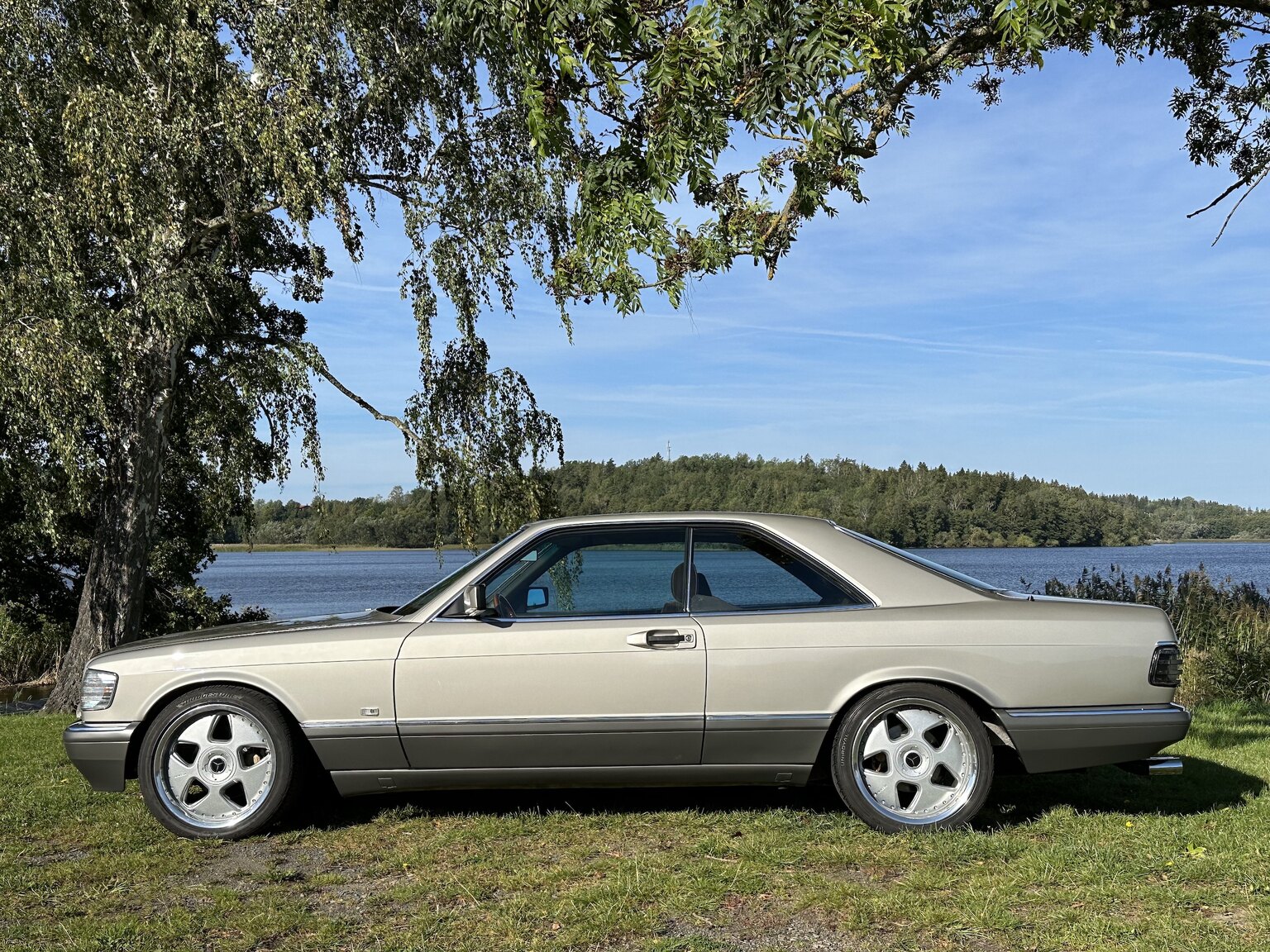 Aussenfoto 1986 Mercedes-Benz 500 SEC (14)