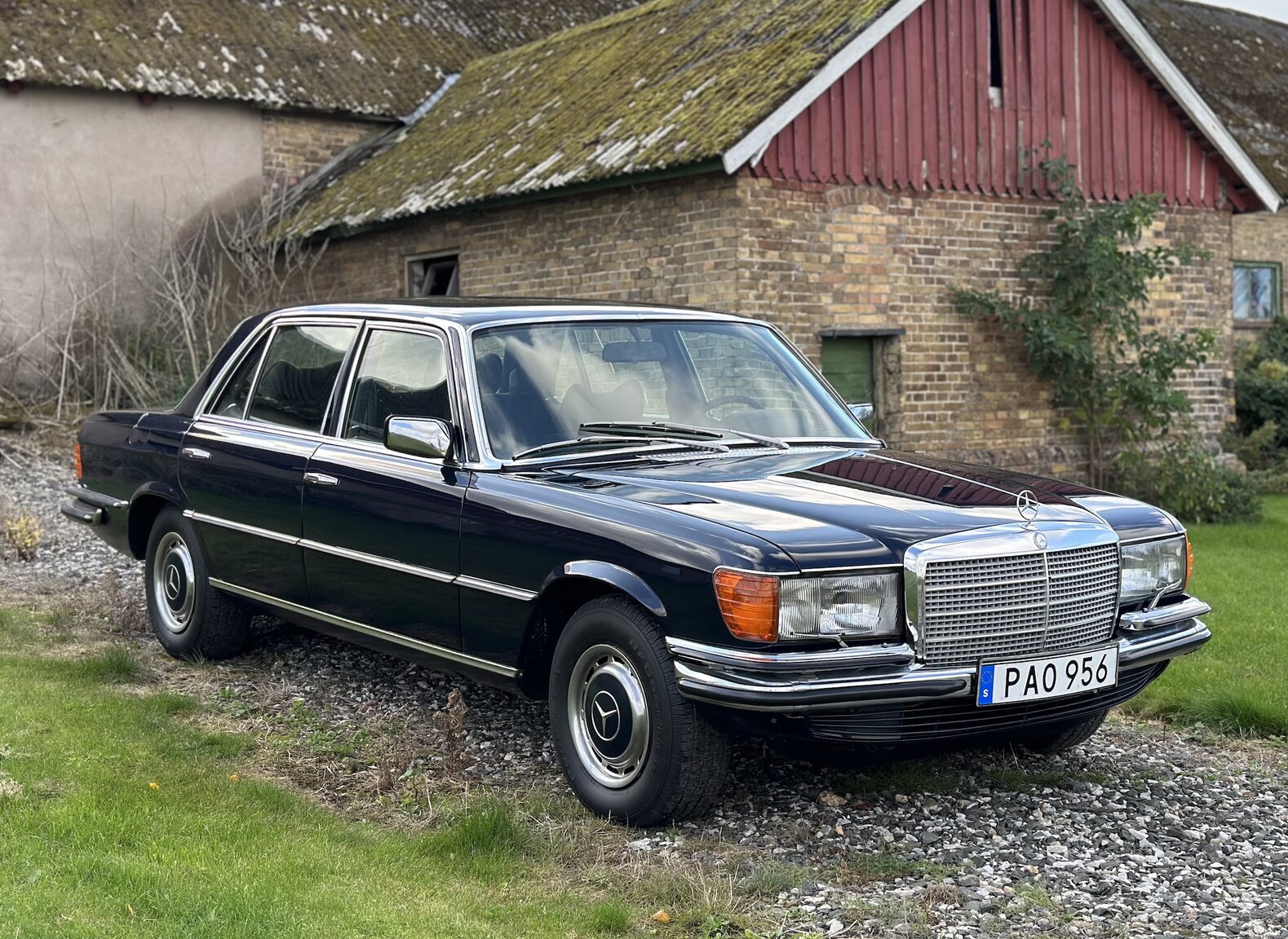Exterior image of 1975 Mercedes-Benz 450 SEL 6.9 Bepansrad 