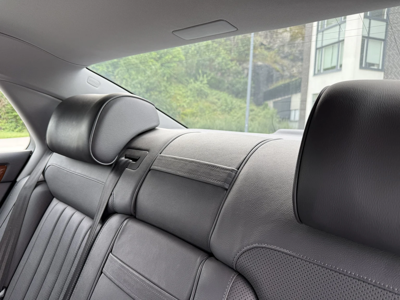Interior image of 2013 Volkswagen Phaeton 3.0 TDI (53)