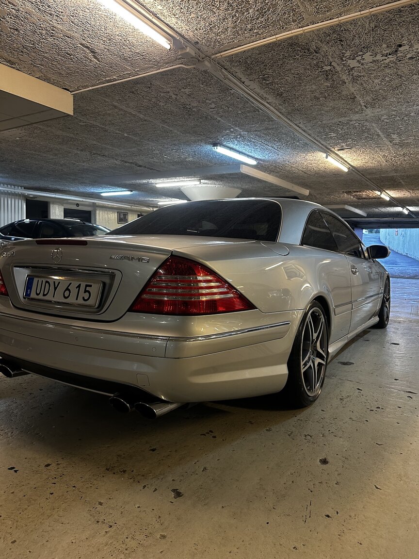 Exterior image of 2004 Mercedes-Benz CL 55 AMG