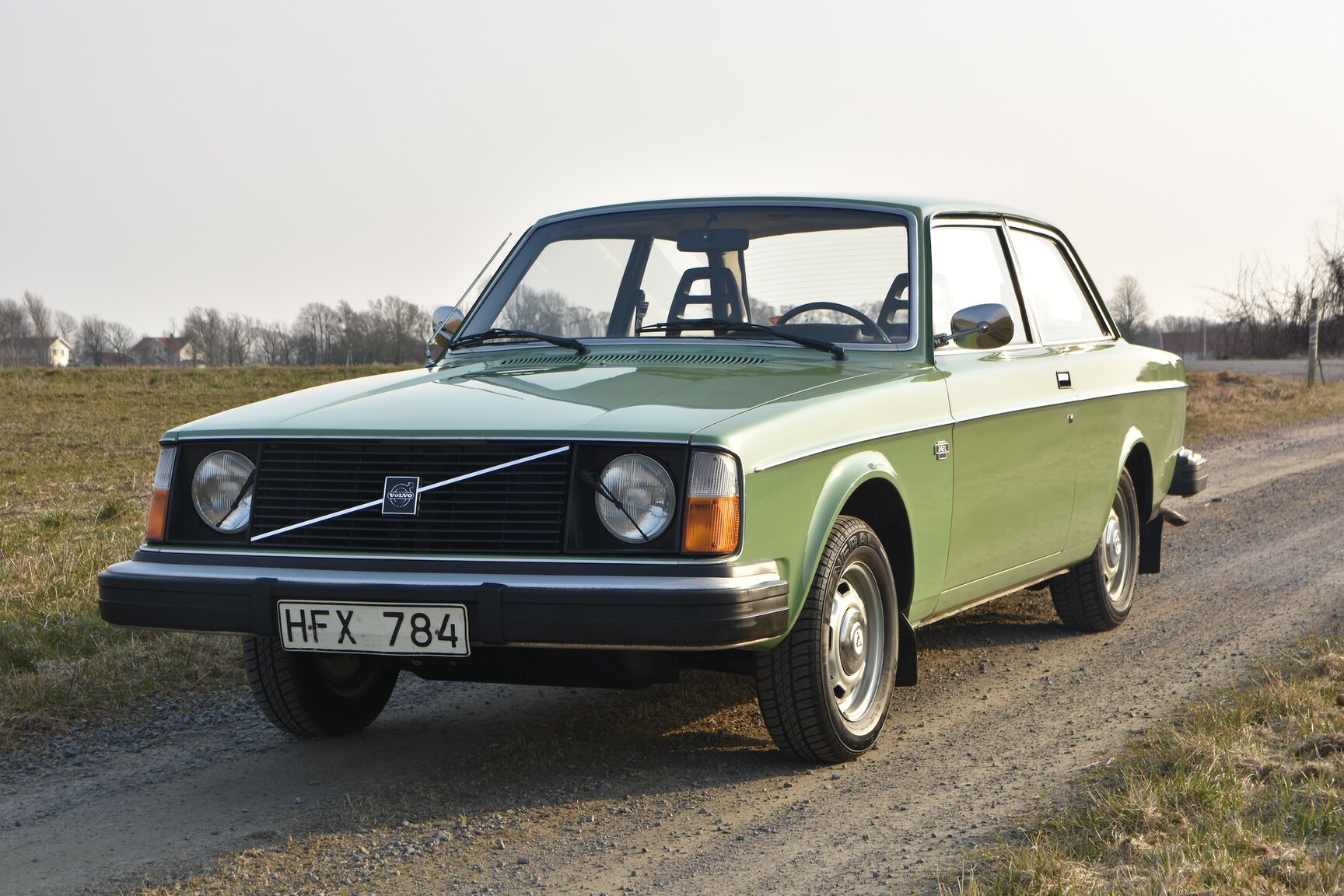 Exteriörbild på 1975 Volvo 242