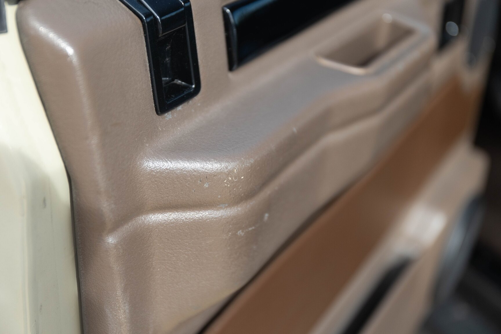Innenraumfoto von 1991 Range Rover Restomod