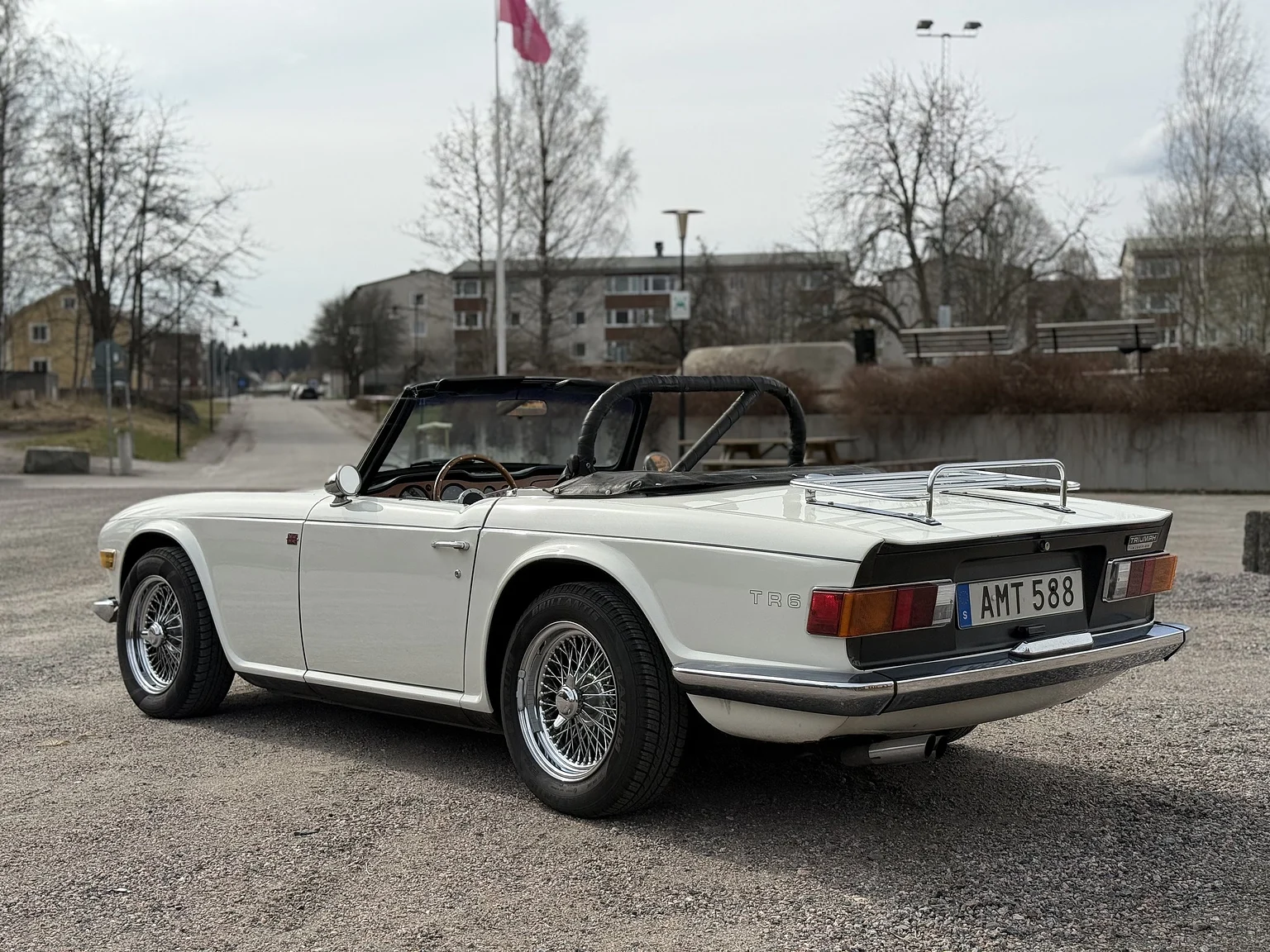 Aussenfoto 1970 Triumph TR6 (12)