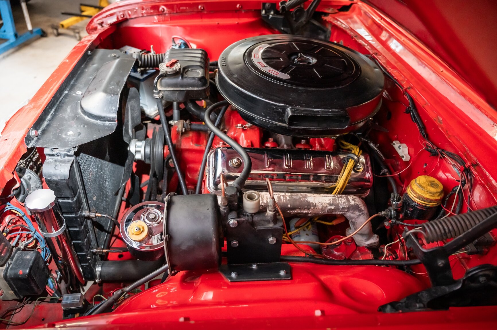 Image of 1962 Ford Galaxie 500 Sunliner mechanics