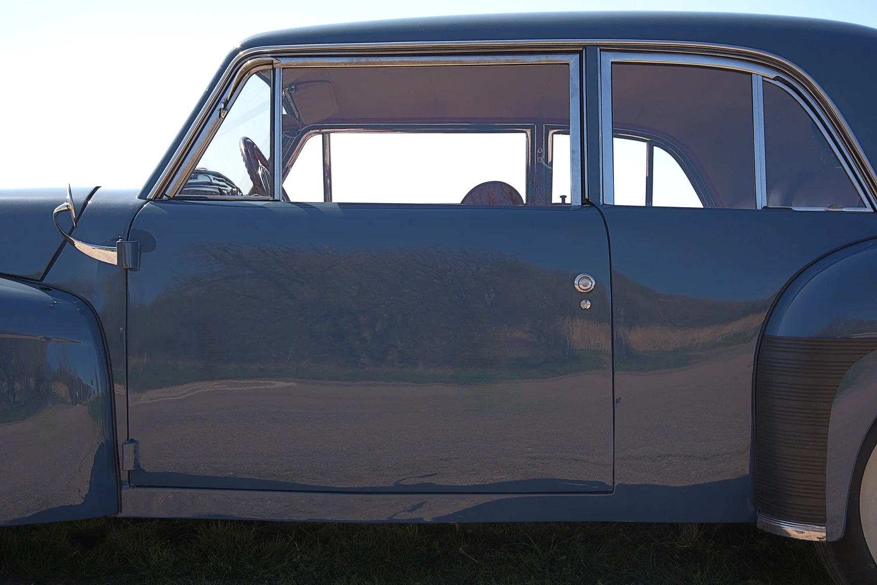 Exterior image of 1947 Lincoln Continental CoupÉ / 1946 (4)