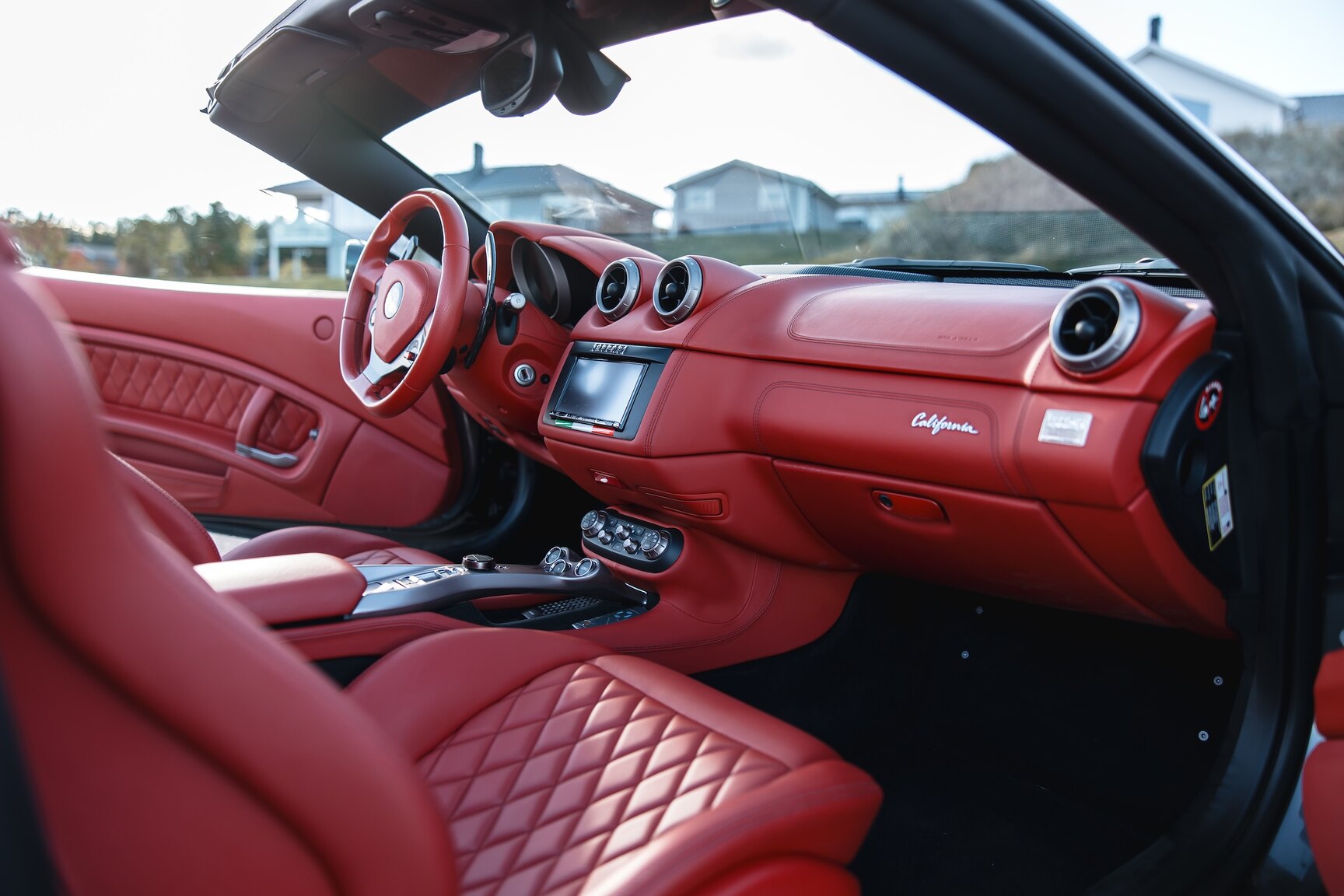 Interior image of 2011 Ferrari California 