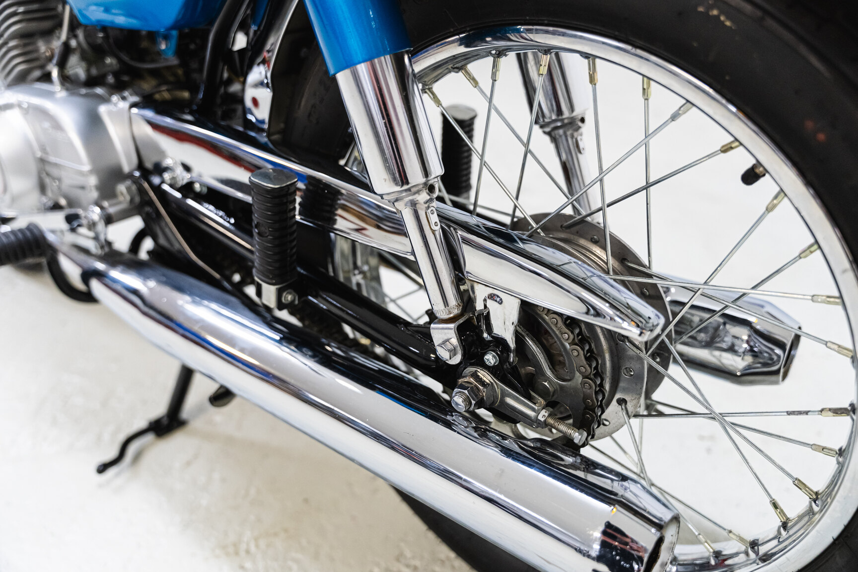 Image of 1972 Yamaha AS3 mechanics