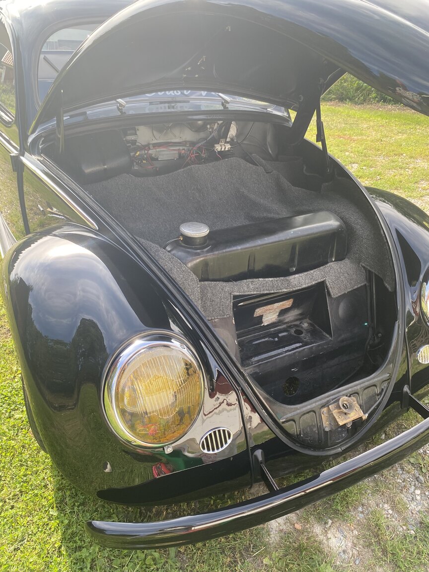Innenraumfoto von 1956 Volkswagen Beetle 