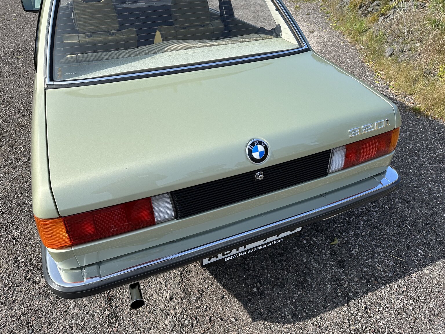 Exteriörbild på 1980 BMW 320i E21