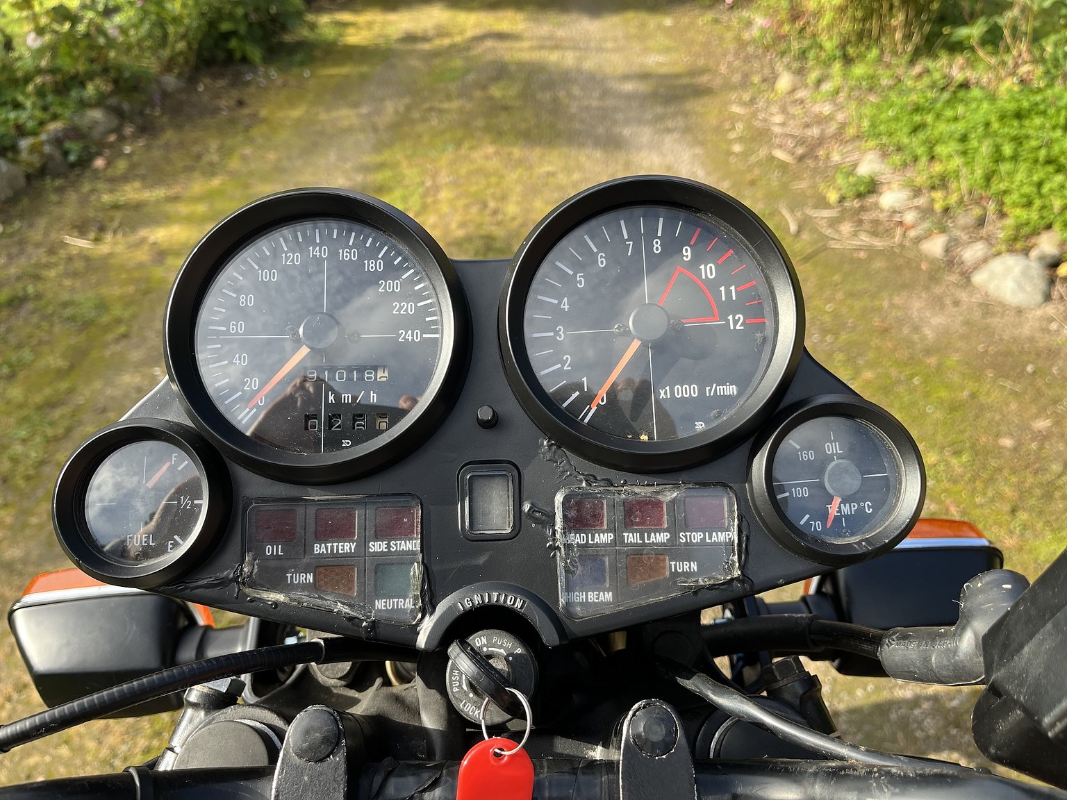 Exteriörbild på 1982 Suzuki GSX1100 - NO RESERVE